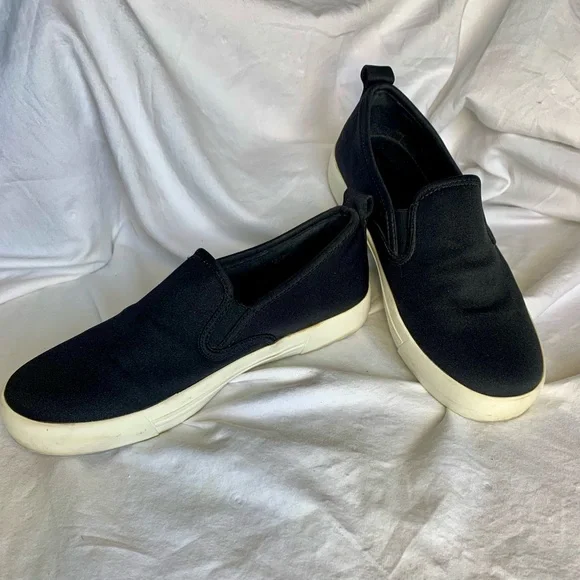 Call It SPRING - Picture 1 of 8